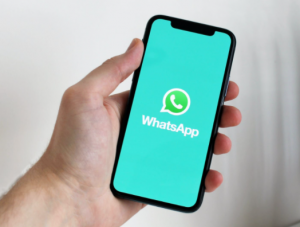 how to stop whatsapp from auto downloading media contents